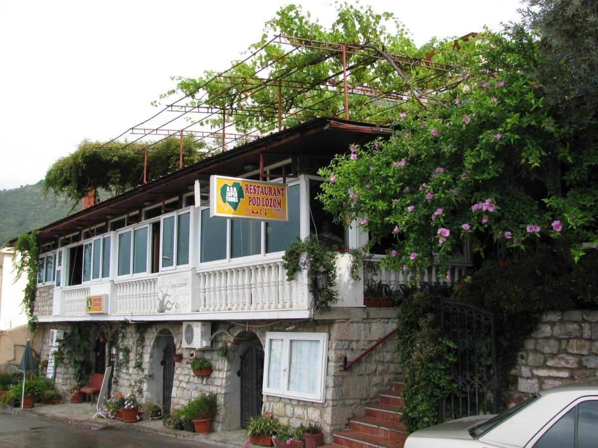 Apartments Pod Lozom With Seaview Petrovac Exterior photo