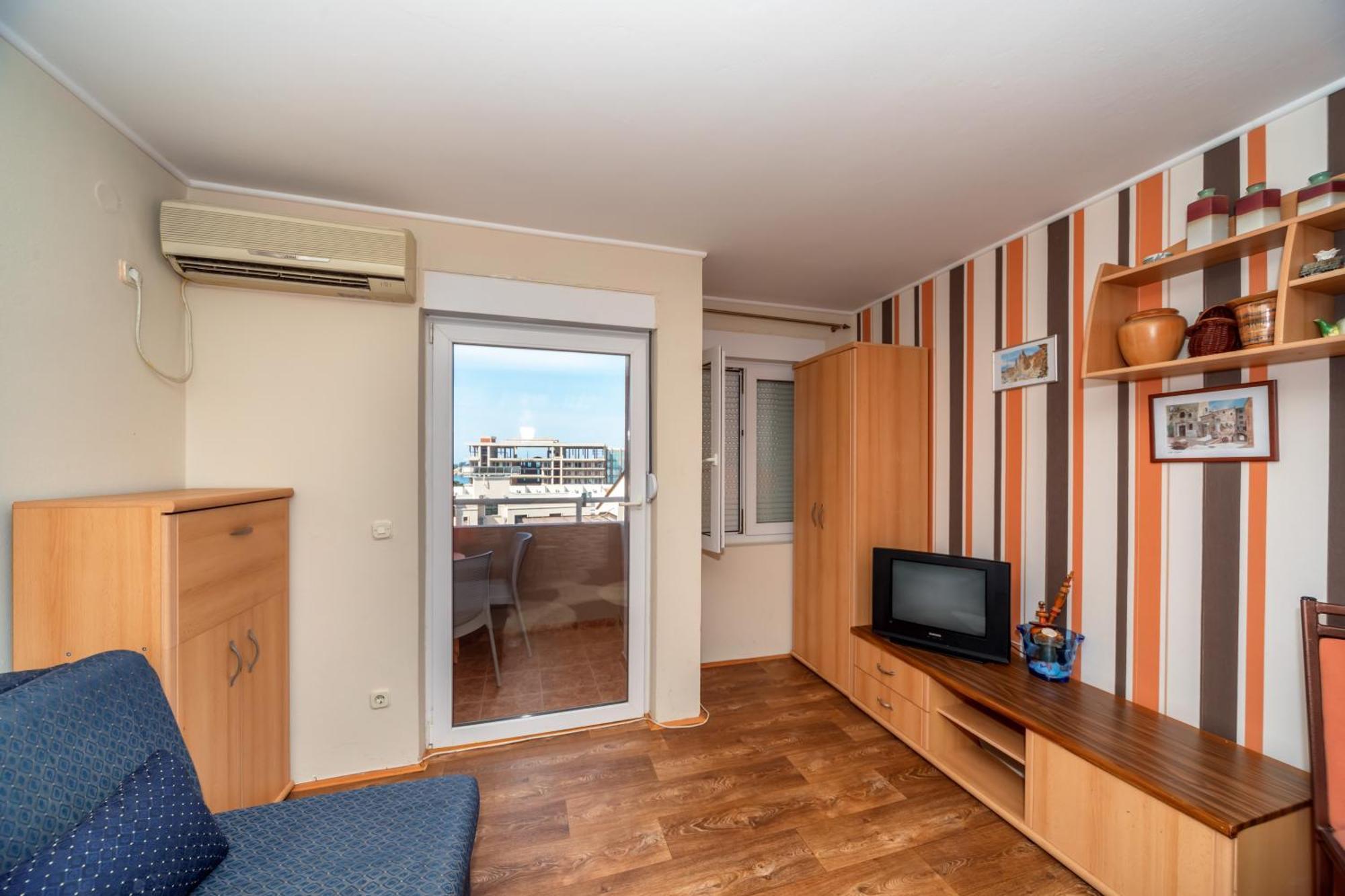 Apartments Pod Lozom With Seaview Petrovac Room photo