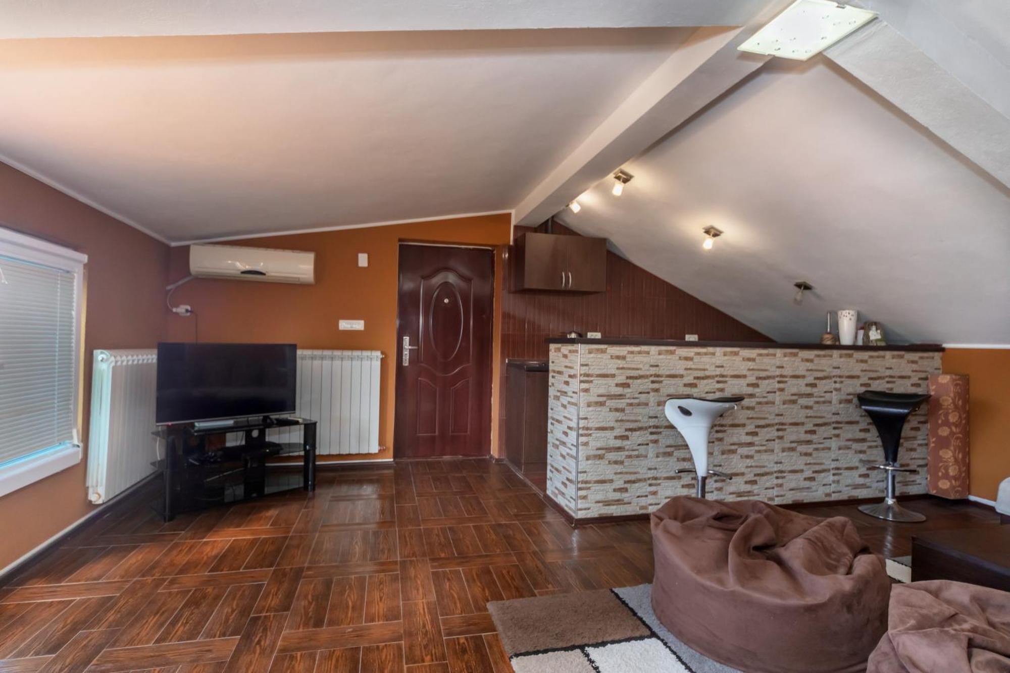 Apartments Pod Lozom With Seaview Petrovac Room photo